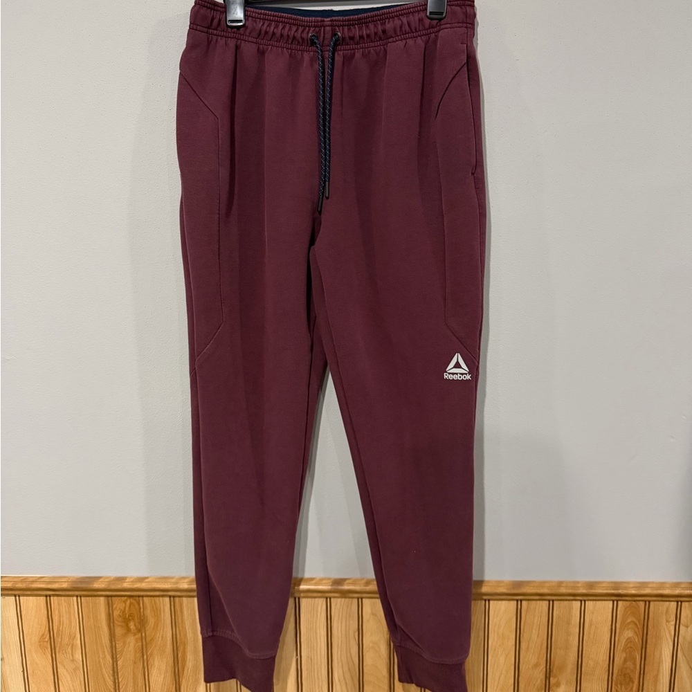 Reebok Men's Burgundy Joggers Size Medium